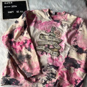 Rose & Dagge graphic Tie dye sweatshirt "Kill them with Kindness" Unisex XL NWOT